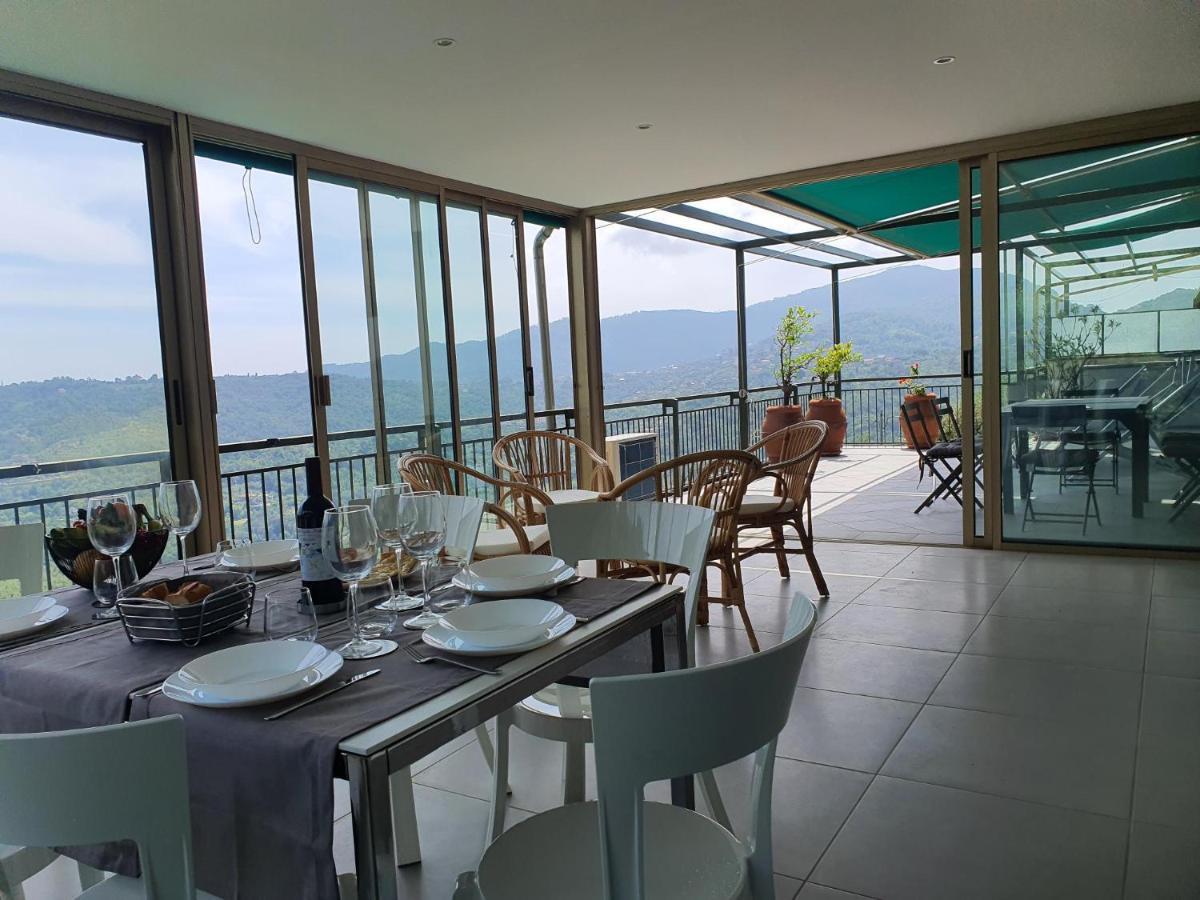 La Terrazza Sul Golfo Apartment Рапало Екстериор снимка